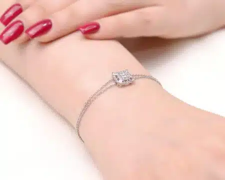 دستبند نقره زنانه زنجیری و دخترانه مدل BEC E10