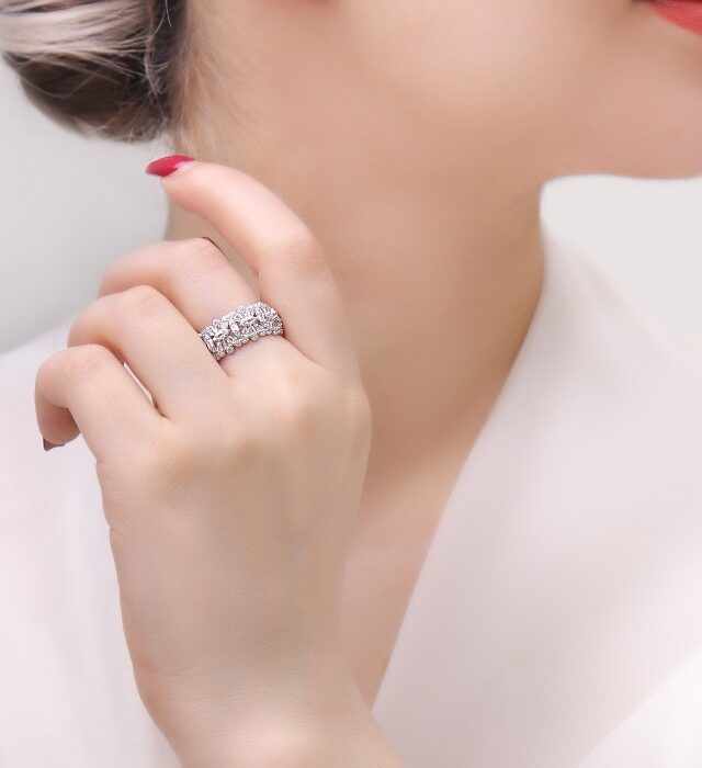 انگشتر نقره زنانه حلقه جواهری مدل RE S20