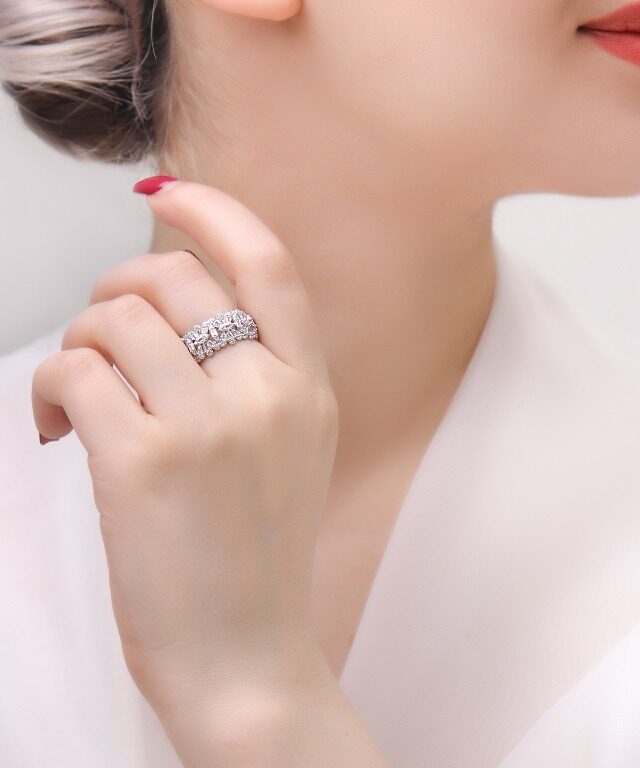 انگشتر نقره زنانه حلقه جواهری مدل RE S20