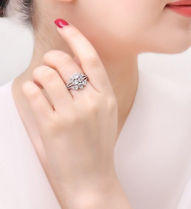 انگشتر نقره مجلسی ظریف زنانه مدل RE S7