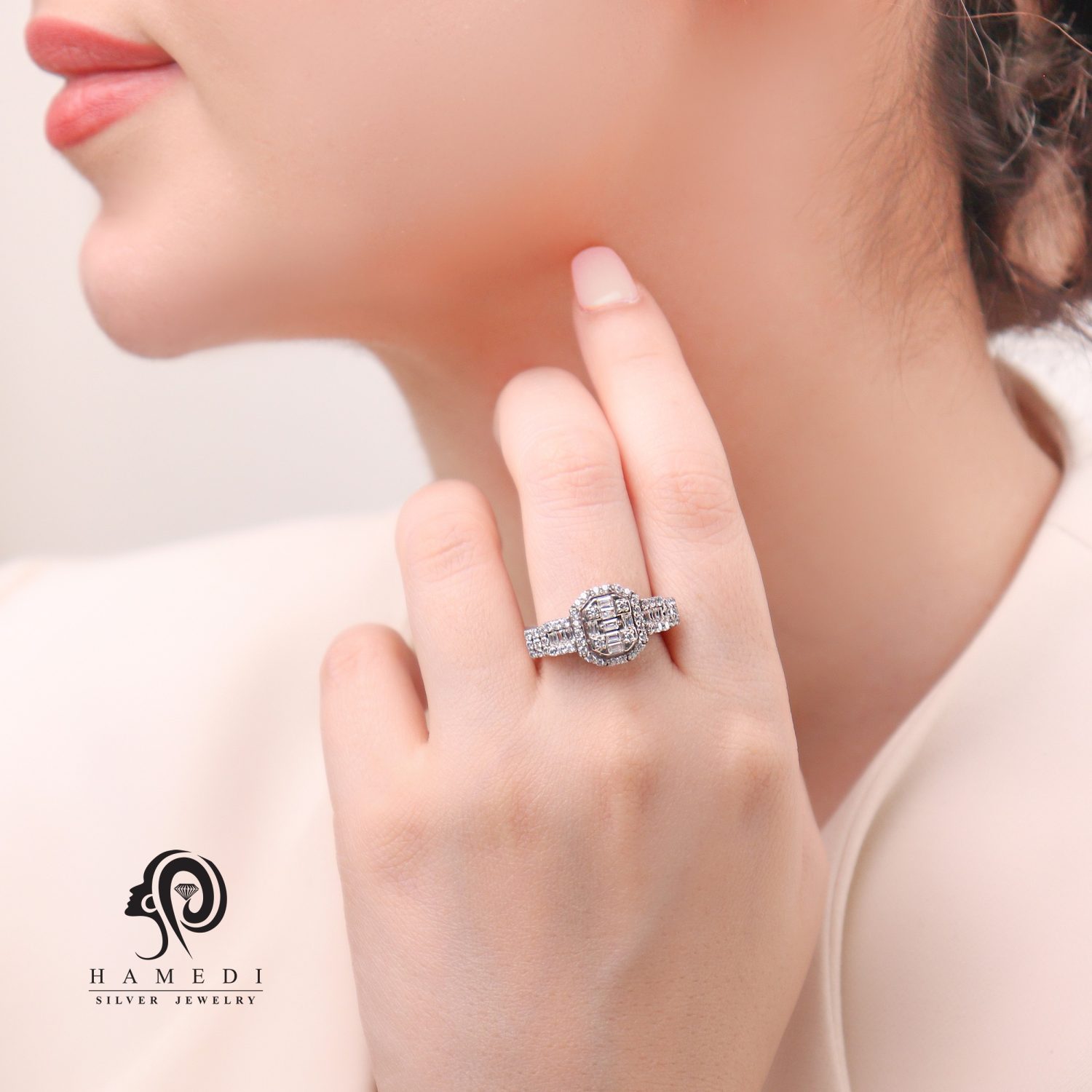 انگشتر زنانه جواهری نقره مجلسی لوکس مدل RIL E27
