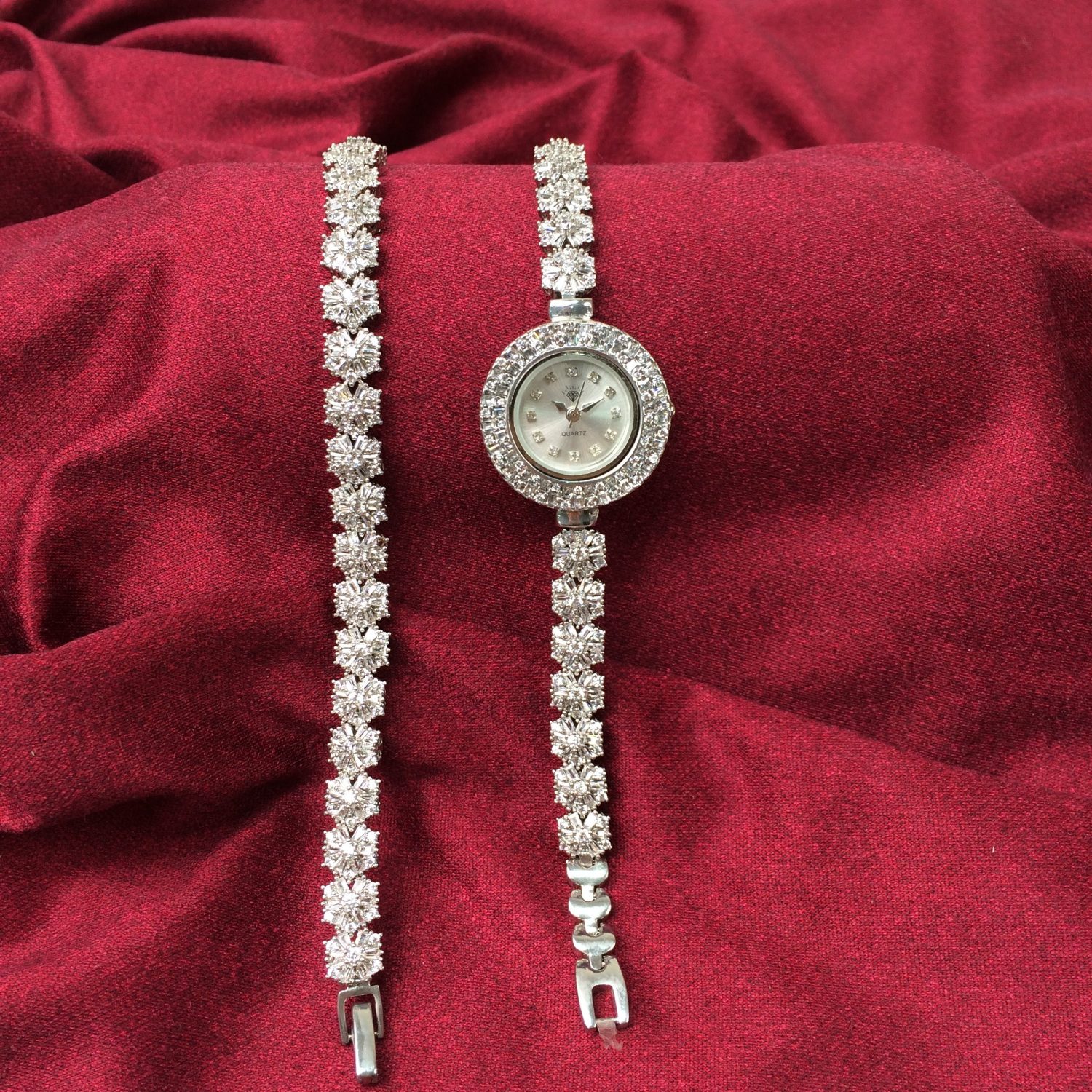 ست ساعت و دستبند نقره زنانه مدل SWB2