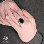 انگشتر نقره مردانه نگین سیاه شیک مدل REM R97