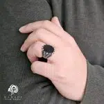 انگشتر نقره مردانه نگین سیاه شیک مدل REM R98