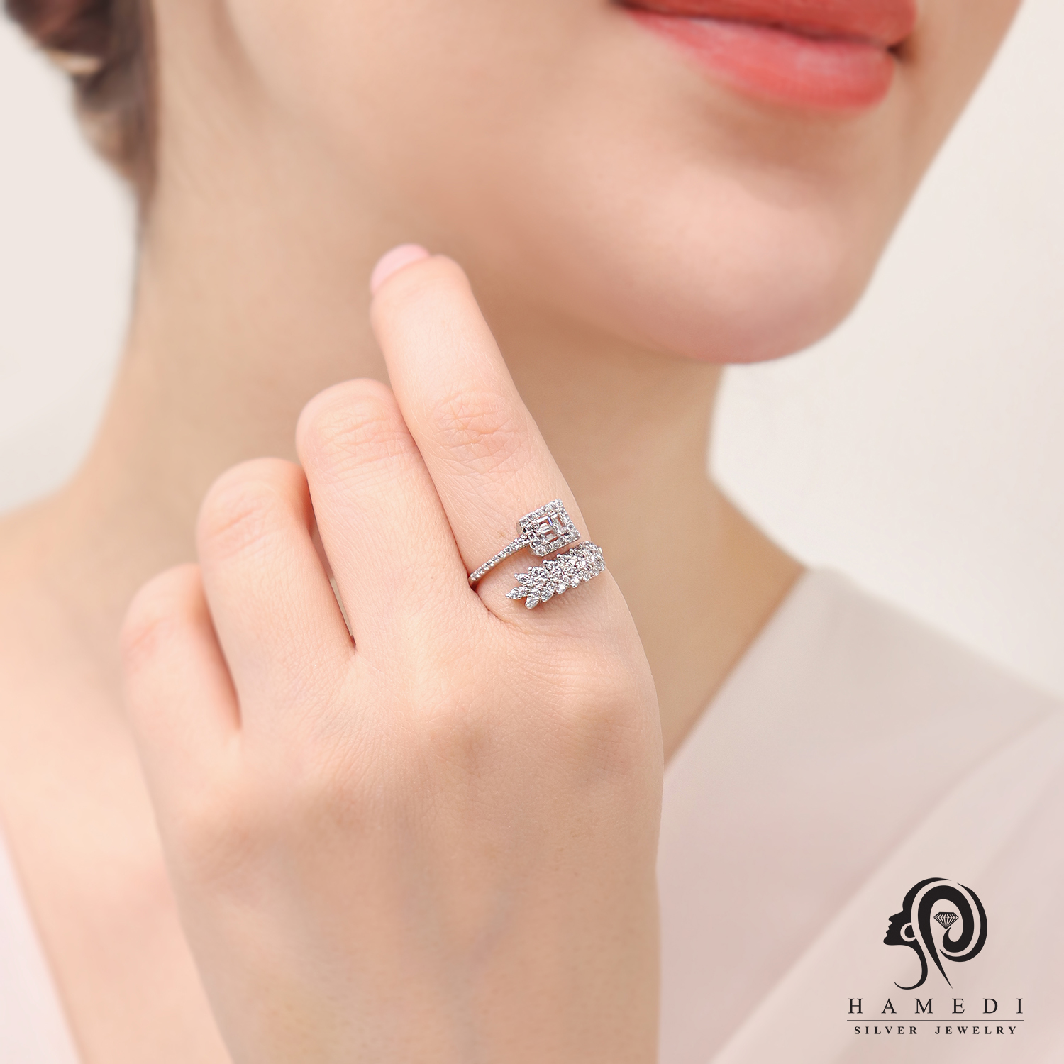 انگشتر نقره زنانه جواهری مجلسی مدل RI E73