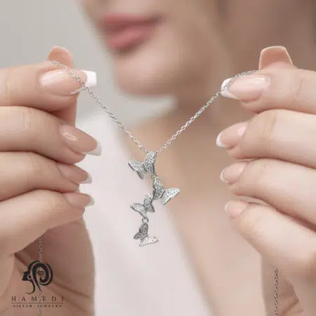 مدال نقره زنانه طرح پروانه مدل ME B6