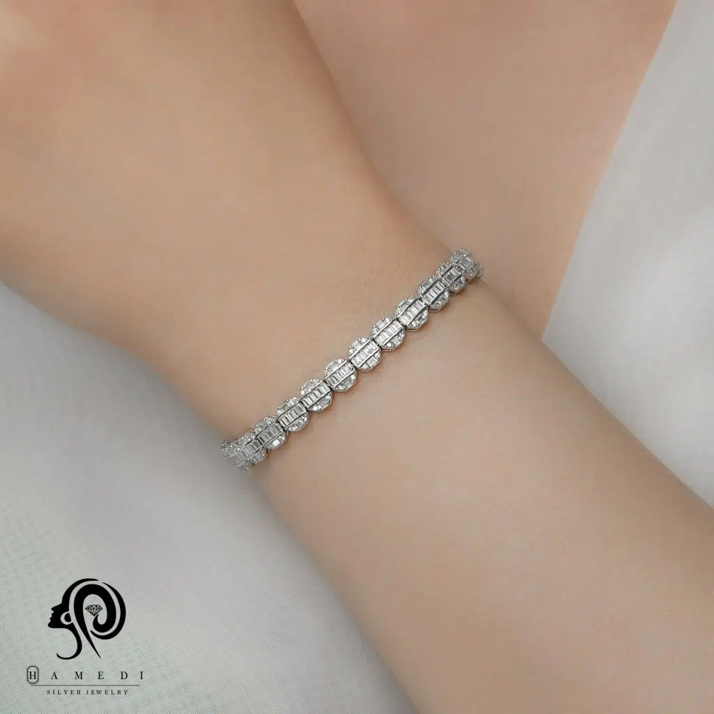 دستبند نقره زنانه مجلسی جواهری مدل BI E11