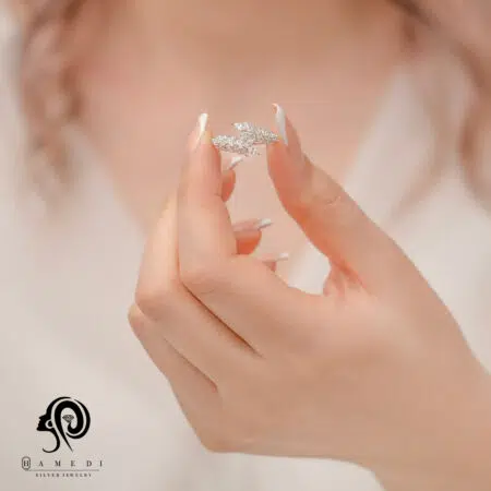 انگشتر نقره زنانه مجلسی جواهری مدل RI K49
