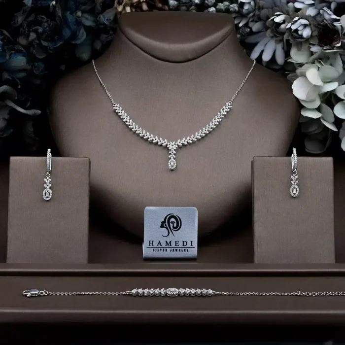 سرویس نقره شیک زنانه زنجیری مدل SIC E22