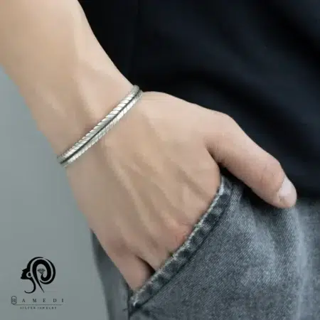 دستبند بنگل نقره مردانه اسپرت مدل BEB T24