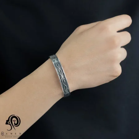 بنگل نقره مردانه سیم خاردار مدل BEB T25