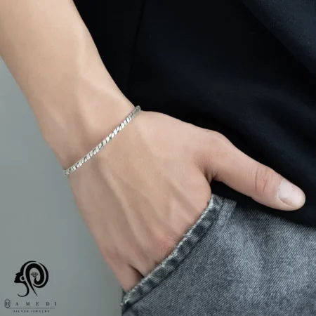 بنگل نقره مردانه اسپرتی ظریف مدل BEB T4