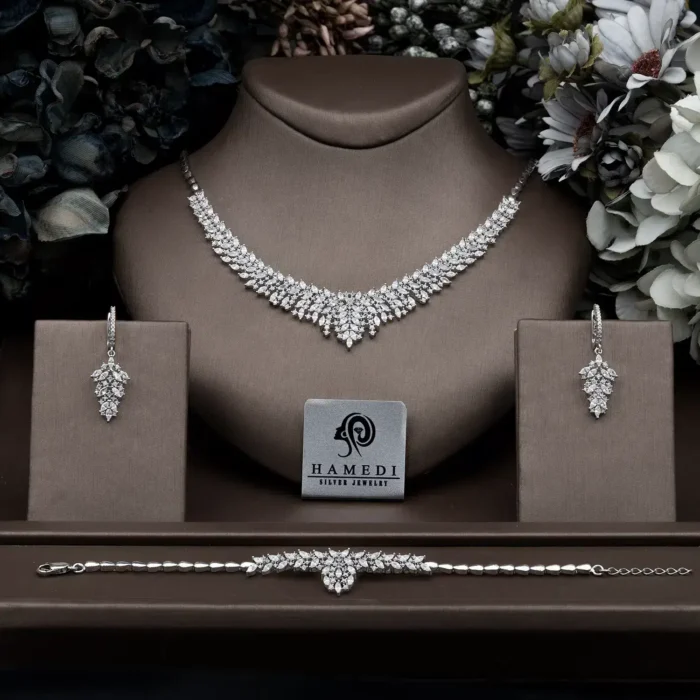 سرویس نقره شیک زنانه مجلسی مدل SI K11