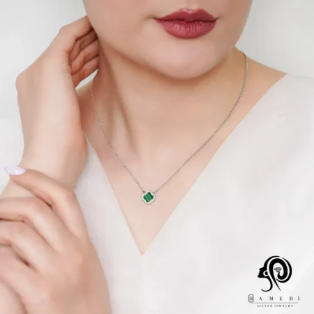 گردنبند نقره زنانه ونکلیف مالاکیت مدل KEC C27