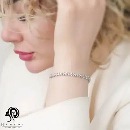 دستبند نقره زنانه مجلسی جواهری مدل BI B46