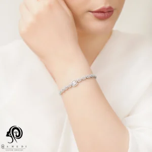 دستبند نقره زنانه امرالدکات مجلسی مدل BI E27